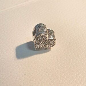 Authentic Pandora ESSENCE Love Charm - 796084CZ